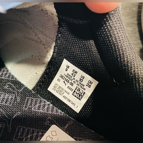 Puma Men's Black and White Sneakers - Picture 5 of 10